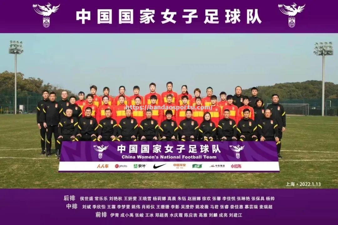 半岛体育-成都女足队技高一筹，轻松战胜对手